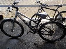 BEST OFFER! 2 LIKE NEW MOUNTAIN BIKES! GIANT & ROCKY MOUNTAIN