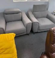 HUGE WAREHOUSE LIQUIDATION SALE FOR LUXURIOUS SOFA.. - Photo 7