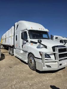 FLATBED TRUCK DRIVER