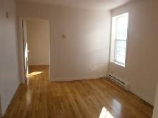 2Bed/2Bath apartment located at 5 Victory Street Moncton - Photo 2