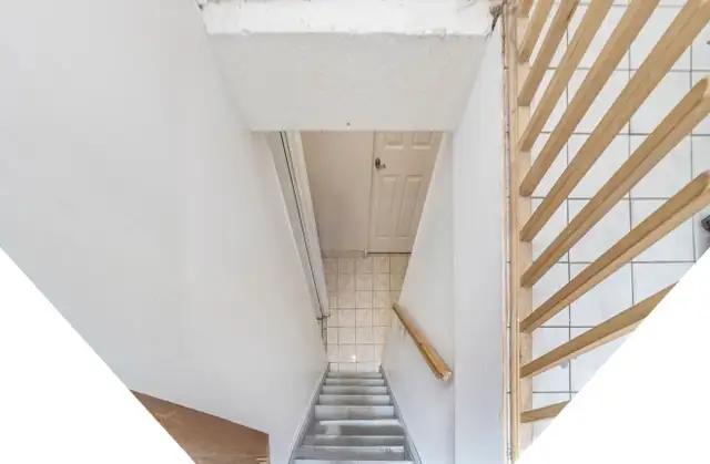 2 ROOM BASEMENT FOR RENT $1600, 1 ROOM AVAILABLE ON UPPER LEVEL