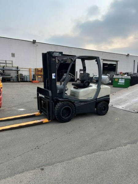 IC Pneumatic Forklift's