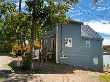 Year Round Waterfront, Lake House for rent