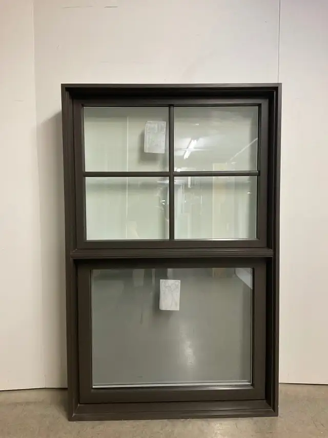 10941JAH Fenêtre Jumelée Auvent HYBRIDE Brun Com 38 3/4 x 61