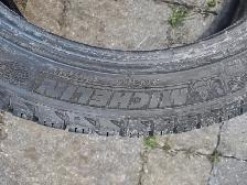 1 pneu hiver 215-45R17 Michelin X-Ice. Excellent état.Usure 9/32 - Photo 3