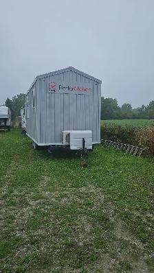 Portable kitchen for rent - Photo 3