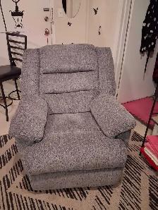 New lazy boy chair - Photo 3