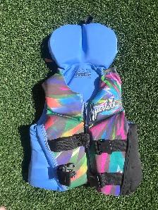 Life Jacket (youth) $30 - Hyperlite Youth Life Jacket / PFD - Photo 3