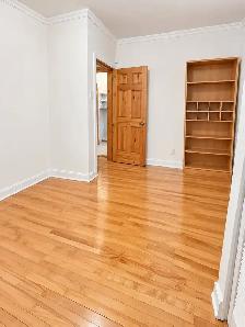 2-Bedroom Unit in Ottawa's Golden Triangle - Photo 3