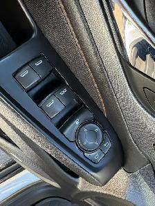 2020 CHEVROLET TRAVERSE PREMIER - 3RD ROW - SUNROOF - COOLED STS - Photo 17