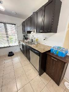 Furnished Townhouse for&nbsp.short term lease. - Photo 4