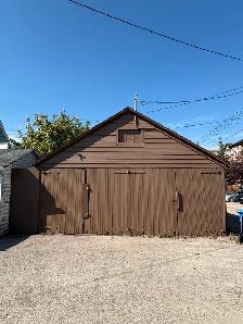 Very Large Electrified Garage in Sunalta. DT. Now Available!