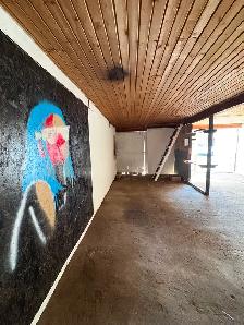 Very Large Electrified Garage in Sunalta. DT. Now Available! - Photo 4