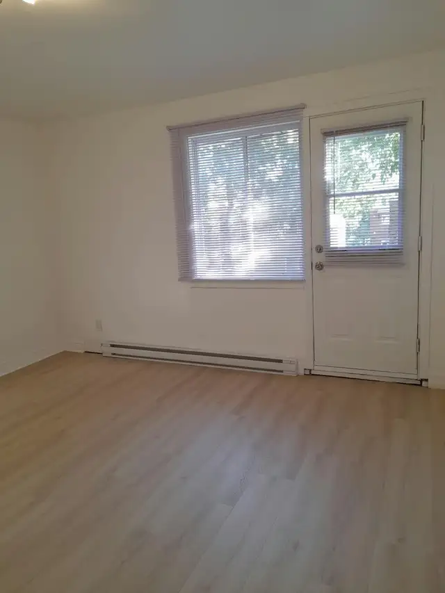 Grand 5 ½ à louer - Ahuntsic