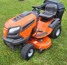 Husqvarna Lawn Tractor with Bagger - Photo 2