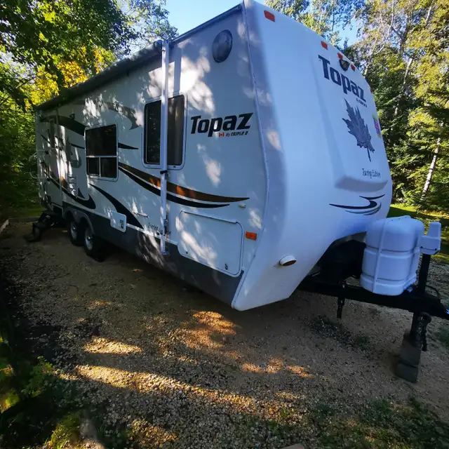TRIPLE E TOPAZ Travel Trailer Limited