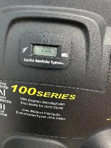 2015 John Deere D170 Riding Lawnmower - Photo 6