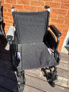 Brand New Medline 16" Wheelchair -  Never Used & Fully Assembled - Photo 4