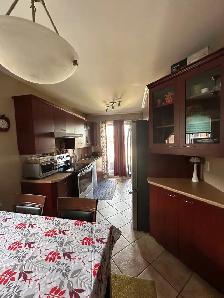 SOUS-LOCATION URGENTE BEAU 4 1/2 LUMINEUX - Photo 5