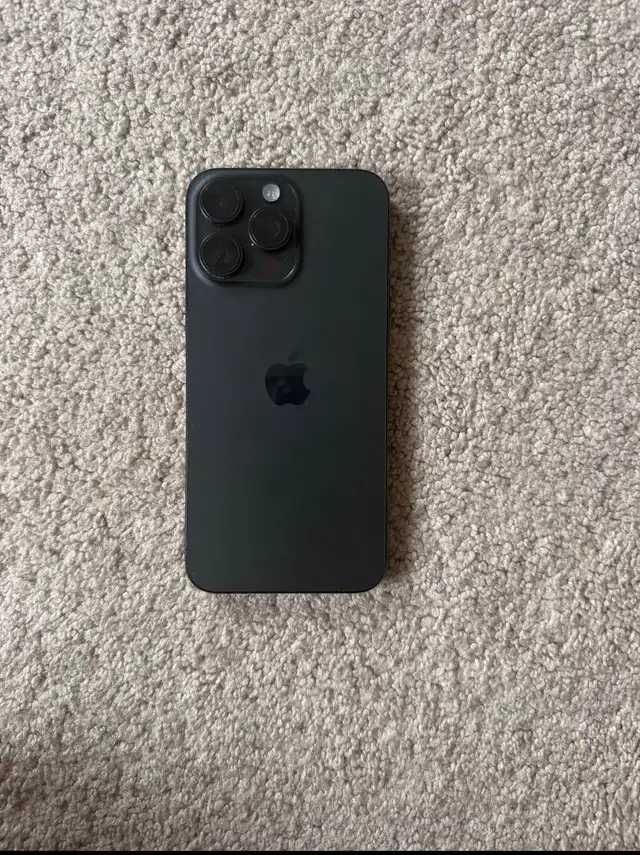 iPhone 15 Pro Max