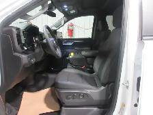 2025 Chevrolet Silverado 1500LT Crew Cab 6'6 Box V8 - Photo 4