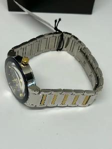 Bulova Futuro / Modern Collection – Model 98C123 - Photo 6