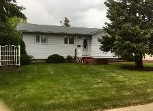 FULL HOUSE FOR RENT – 22 Dumont Cres., Nutana Park East Side