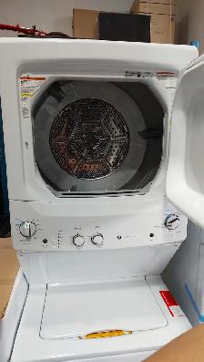 Laundry Center GE GUD27EESMNOWW White Brand new open box - Photo 3