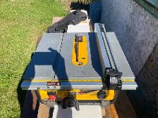 DeWalt Table Saw - Photo 3
