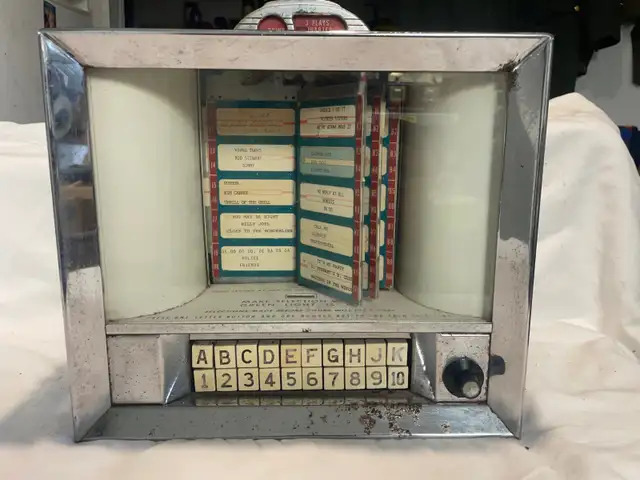 Vintage Seeburg 3W1 100-Selection Wall-O-Matic Jukebox (OBO)
