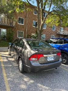 2010 Honda Civic - Photo 2