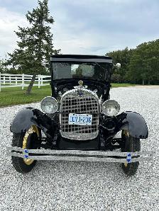 1929 Ford Model A Coupe - Photo 2
