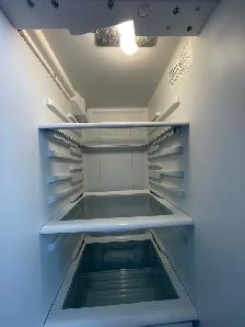 USED 33" Kenmore Side by Side Fridge (White) Water&Ice Dispenser - Photo 5