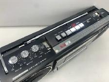Panasonic RX-F2 Casette Player - Photo 2