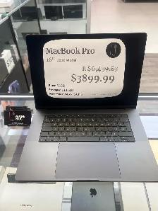 Excellent Condition: MacBook Pro M5 Pro 16"-1TB
