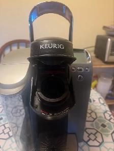 Keurig K60 12 cup coffee maker - Photo 3