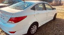 2016 Hyundai Accent L Manual Transmission - Photo 4