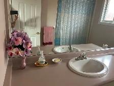 Room  rent on November 1. Eglinton/Credit View. Mississaug - Photo 8
