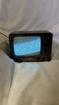 Vintage Citizen JCTR 118 Mini TV Portable Black & White TV (OBO)