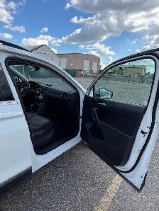 2019 Volkswagen Tiguan SUV, Crossover - Photo 6