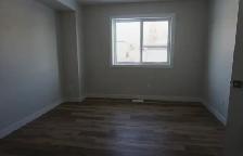 2 Bedroom Near Kingsway Mall, NAIT Campus & LRT - Photo 2