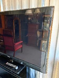 52' Samsung TV - Photo 4