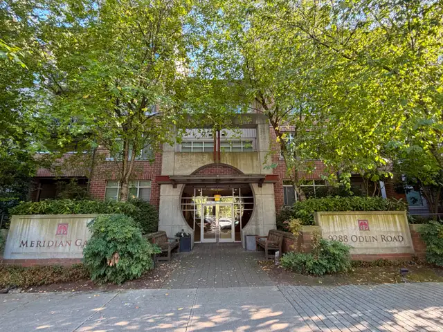 2-bedroom and 2-bathroom Condo Unit at Richmond Meridian Gate