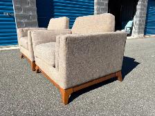 Matching Chairs. - Photo 2