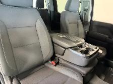 2025 Chevrolet Silverado 1500 Trail Boss Z71 / 4x4 / Crew - Photo 10