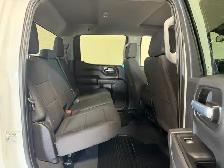 2025 Chevrolet Silverado 1500 Trail Boss Z71 / 4x4 / Crew - Photo 13