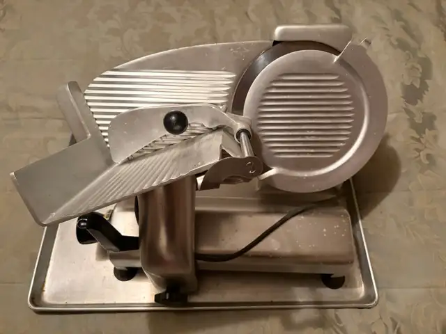 Meat Cutter
