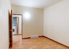 #4994- 4 Bedroom Home for Rent in Avondale. $1800. Avail Nov 1st - Photo 15