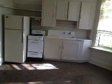 Larger 1BR c/w all utilities located east Downtown - Photo 4
