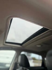 2017 Nissan Sentra SL - Photo 12
